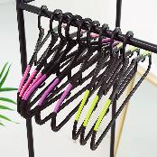 Bono Non-Slip Hanger